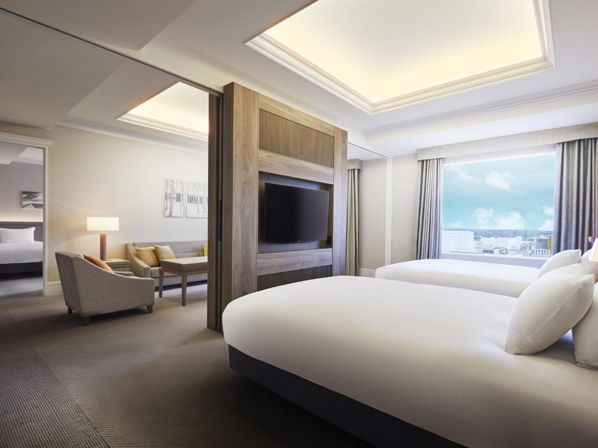 Hotel Ana Crowne Plaza Chitose By Ihg Exteriér fotografie A suite at the hotel